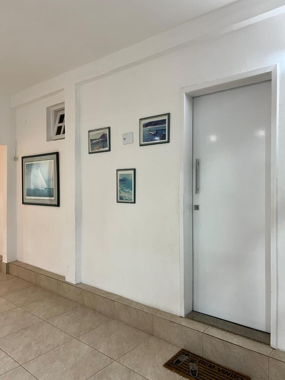 Casa Dos Anjos: Com Garagem Próxima Ao Pier